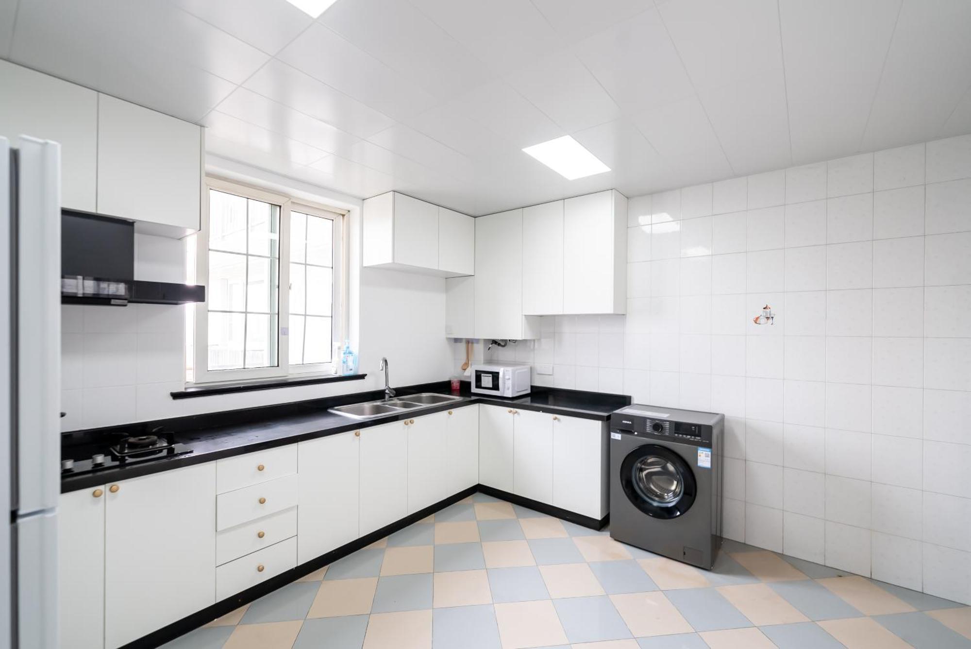 Shanghai Yi Du B&B -Family - Friendly Suite Close To People'S Square And Subway Exterior photo